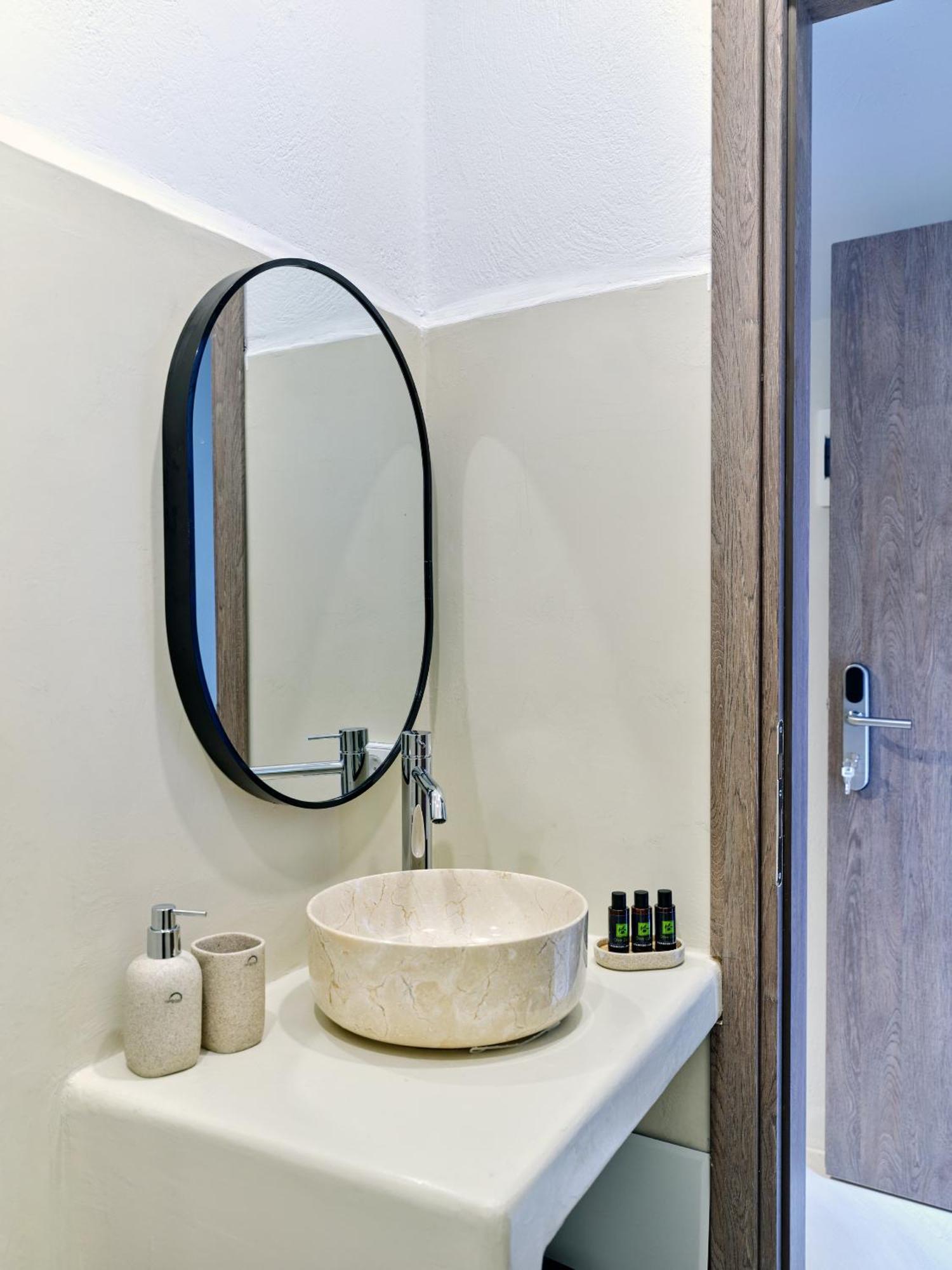 Hotel Paridian Elegant Living Páros Exteriér fotografie