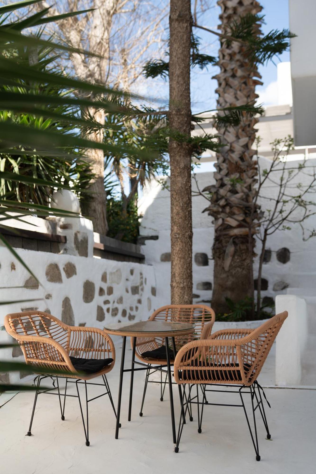 Hotel Paridian Elegant Living Páros Exteriér fotografie